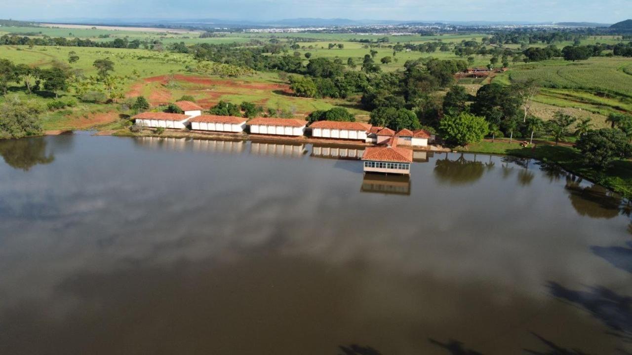 Hotel Fazenda Pousada Da Serra Goianesia Ngoại thất bức ảnh